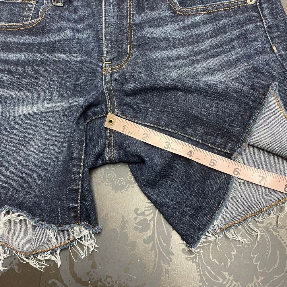 American Eagle Dark Wash Cut-Off Midi Jean Shorts Size 6 - Picture 5 of 9